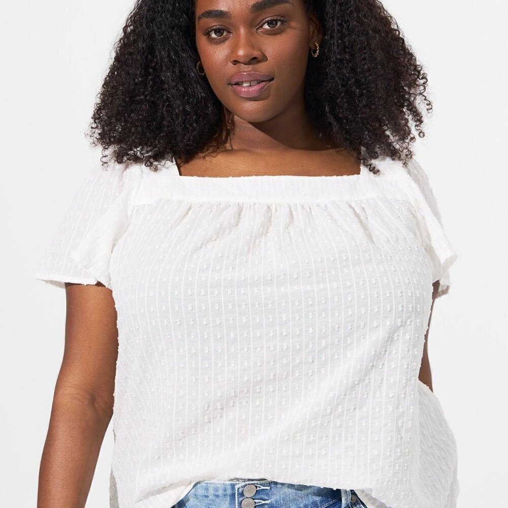 Torrid - Clip Jacquard Square Neck Flutter Sleeve Top in Cloud Dancer White‌‌‌